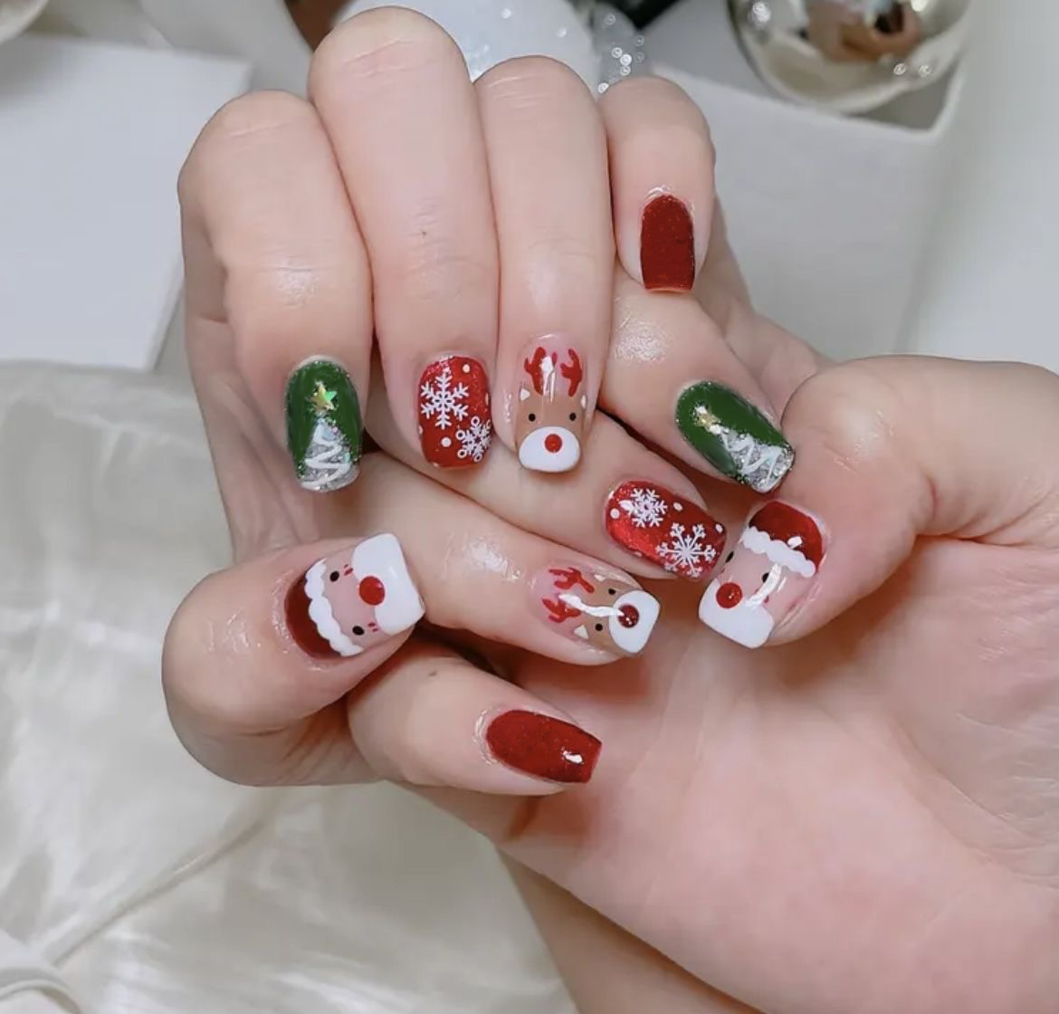 Christmas Press on Nails Santa - Nail Art Press On recension och pris